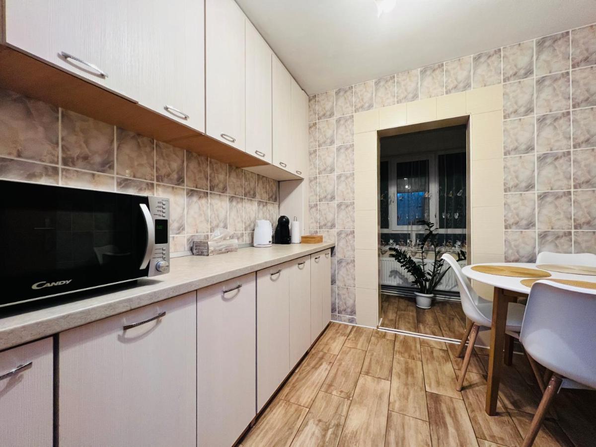 شقة Altheda Living Tineretului E8 سوتْشافا المظهر الخارجي الصورة